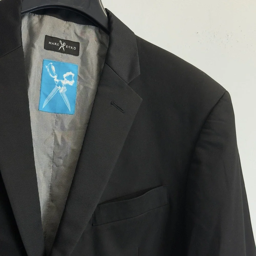 Marc Ecko Cut & Sew Mens Black Two Button Blazer Jacket Size 42R Stretch
